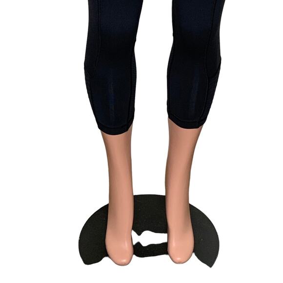 Lululemon Ankle Leggings Size 4 Front Zipper Pocket - Picture 8 of 15